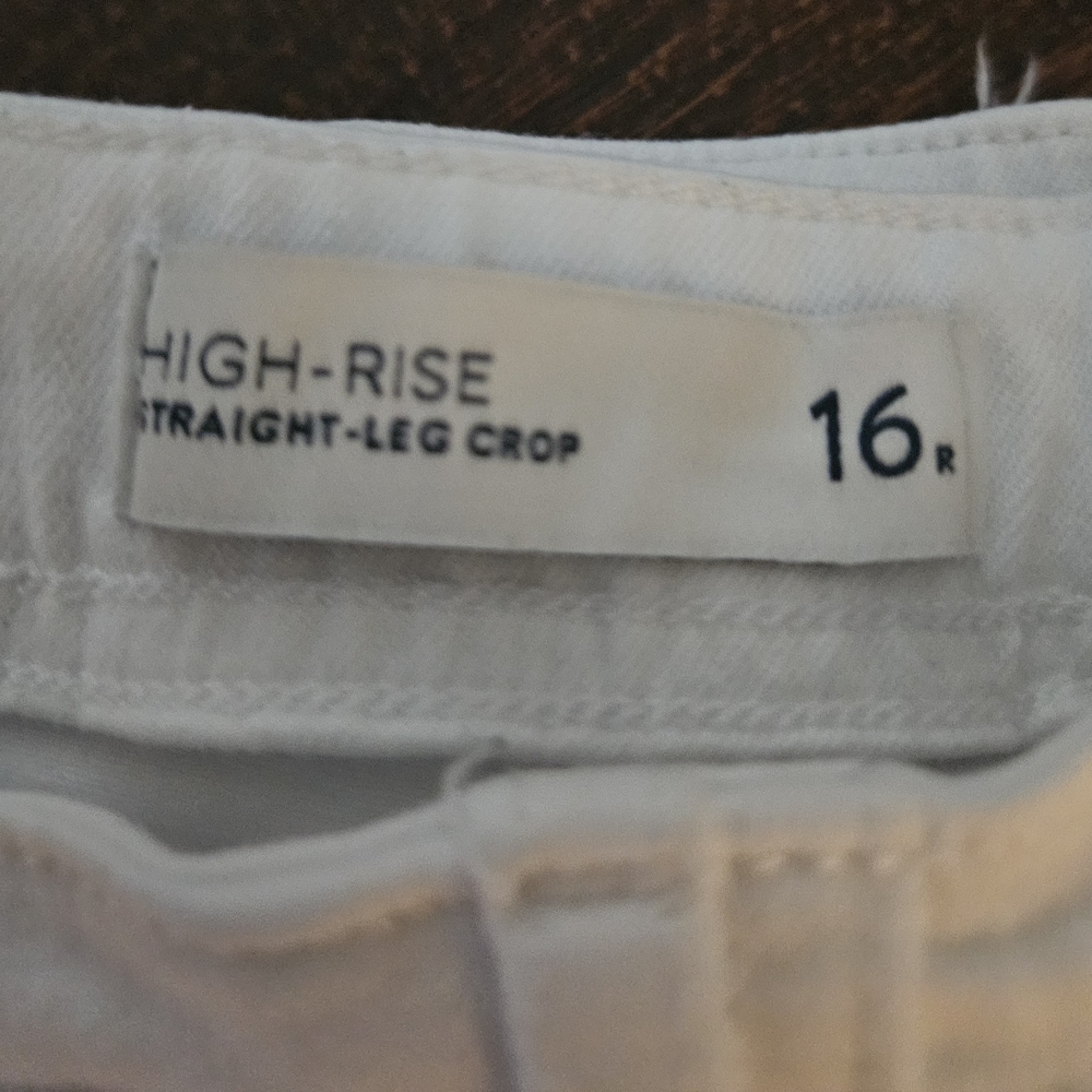 J. Jill Classic White Cropped Jeans - Picture 5 of 5